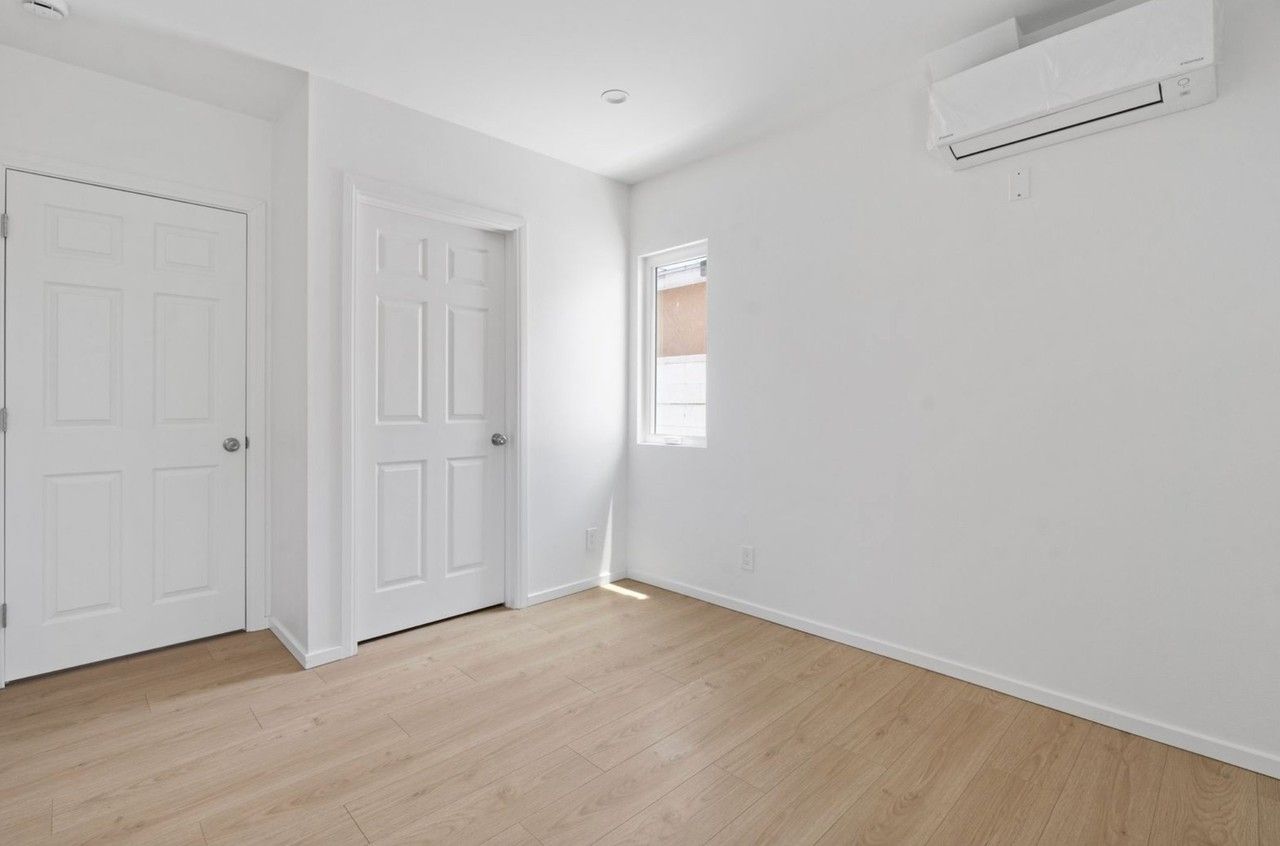 3118 3/4 W 109th St #3-4 - Photo 7 of 19