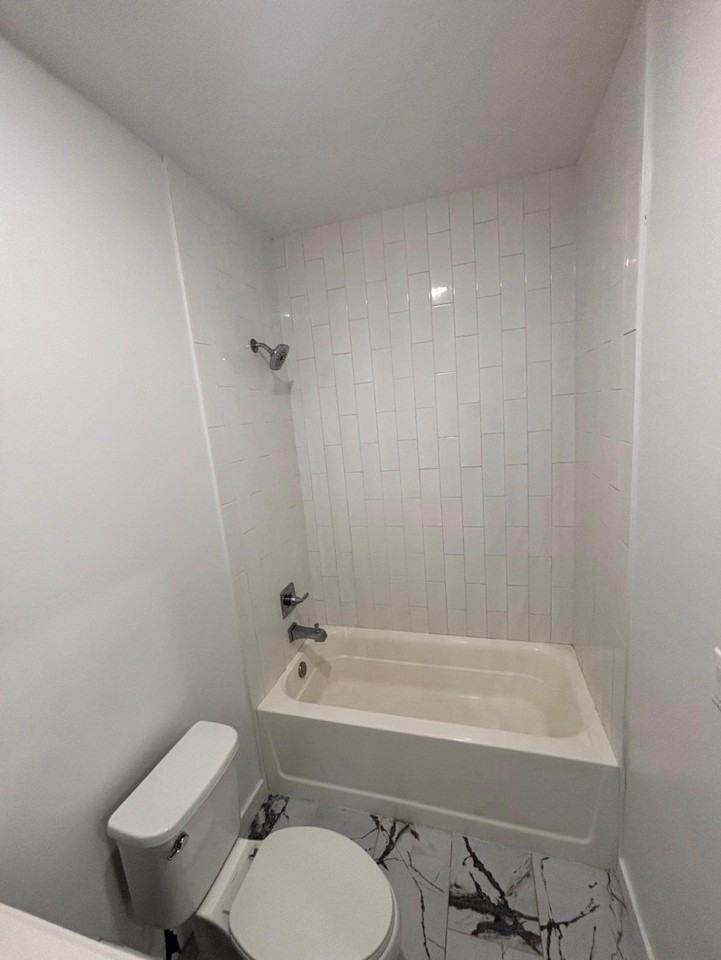98 12th Ave #304 - Photo 5 of 6