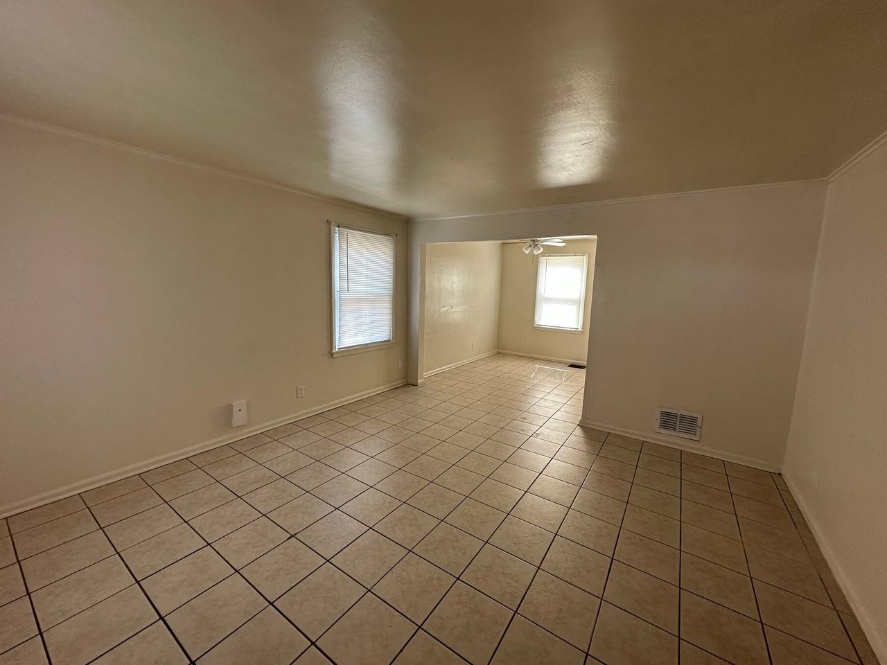 530 Chelsea Ave #530 - Photo 2 of 19