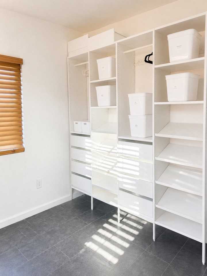 1710 Frienza Ave - Photo 2 of 8