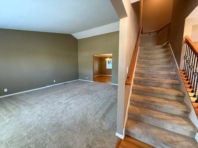 4927 Ne 23rd St - Photo 5 of 30