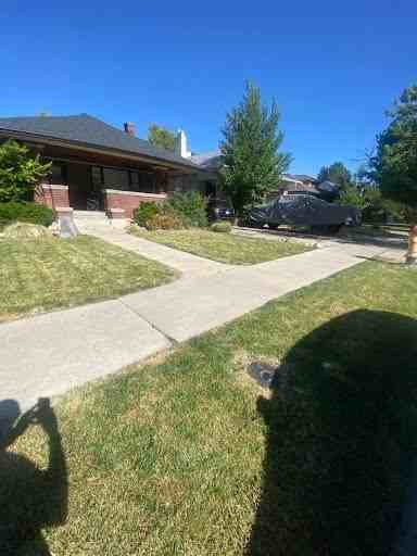 258 S University St #A - Photo 2 of 10