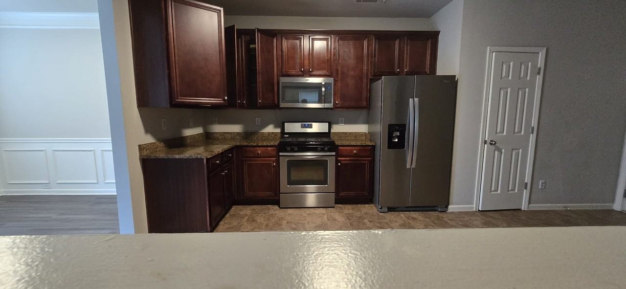 4305 Fourth Rail Ln - Photo 6 of 14