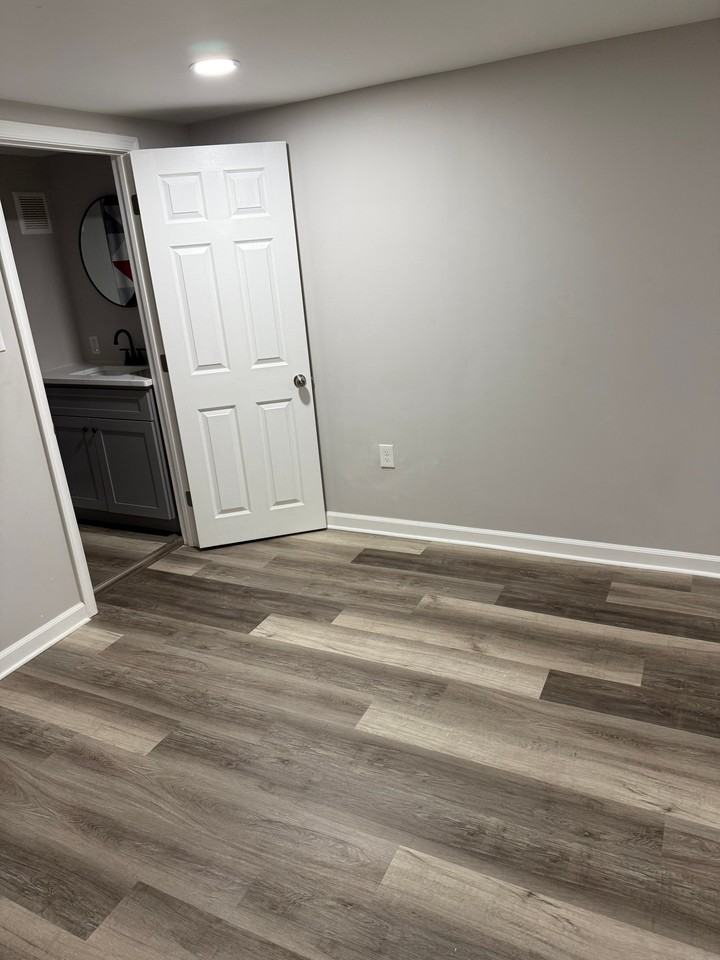 2183 Valley View Dr - Photo 4 of 6