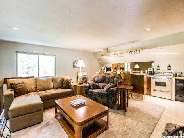 300 Ogden Cyn - Photo 4 of 16