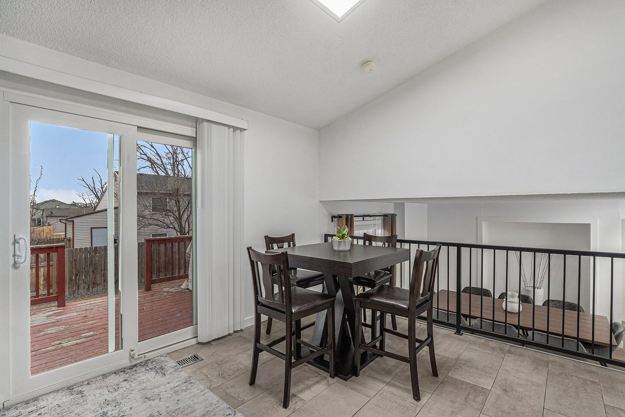 12160 Birch St - Photo 6 of 17