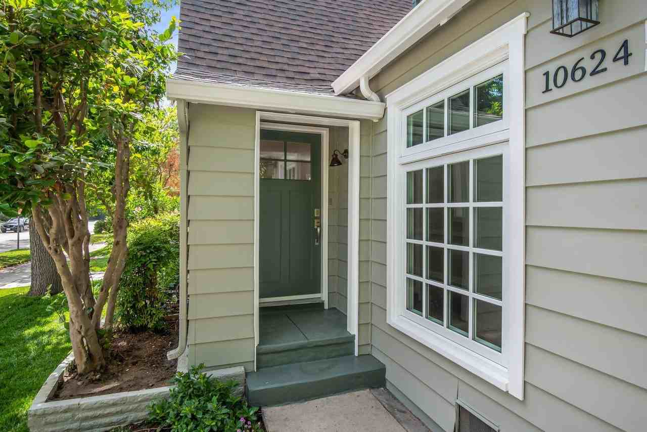 10624 Bloomfield St #B - Photo 2 of 20