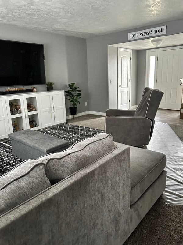 1312 W Archmore Dr - Photo 2 of 19