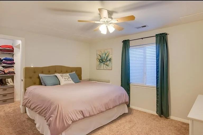 121 W Wrangler Ave - Photo 4 of 10