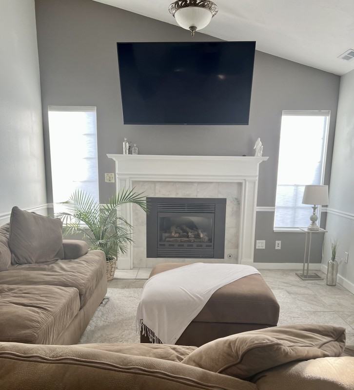 1027 S Freedom Blvd - Photo 5 of 17