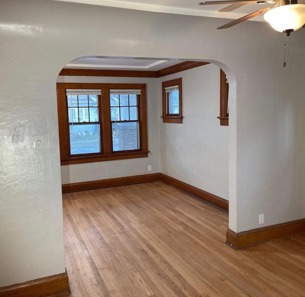 5447 N 37th St - Photo 2 of 6