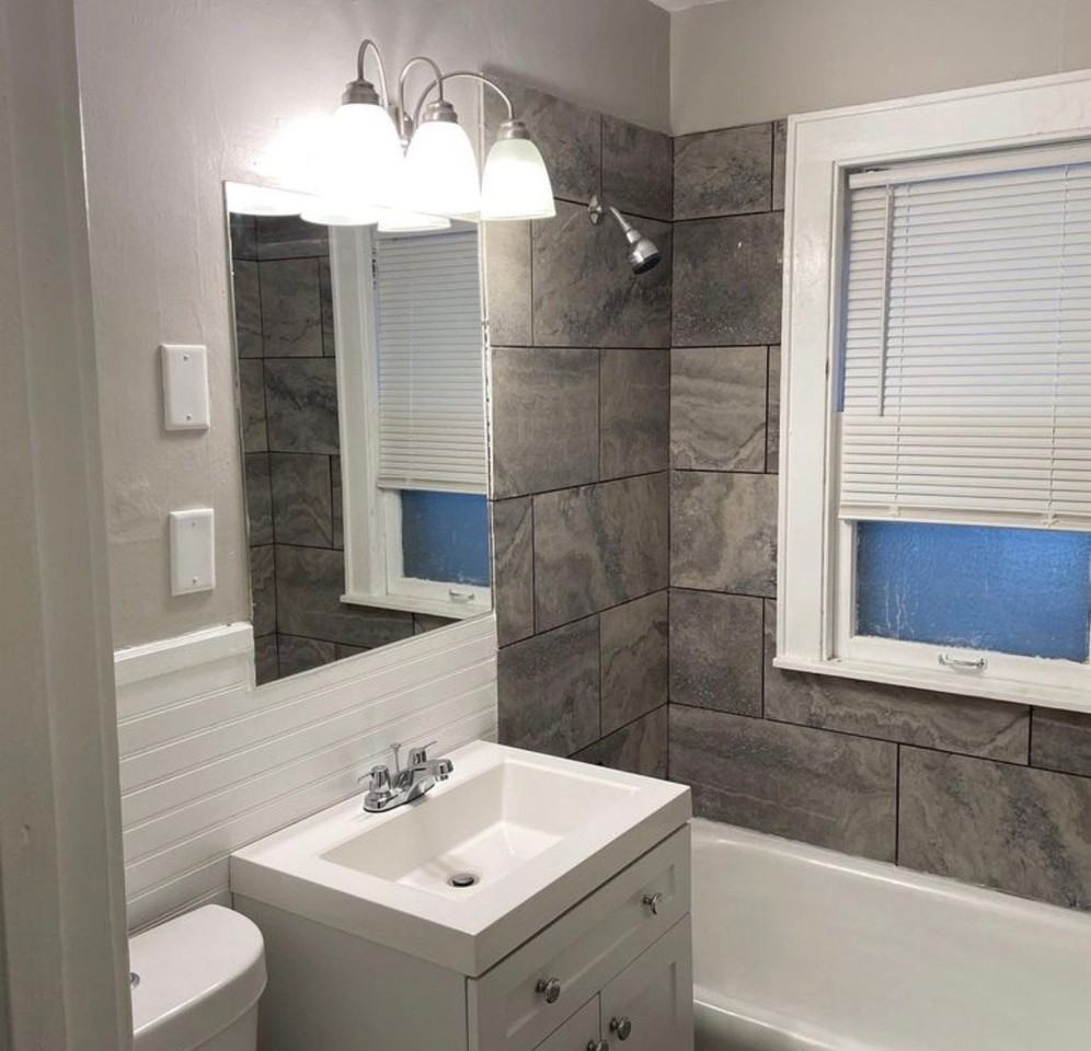 5447 N 37th St - Photo 5 of 6