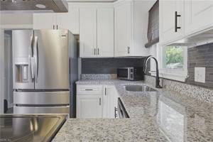 featured image of 3113 Woodlawn Dr