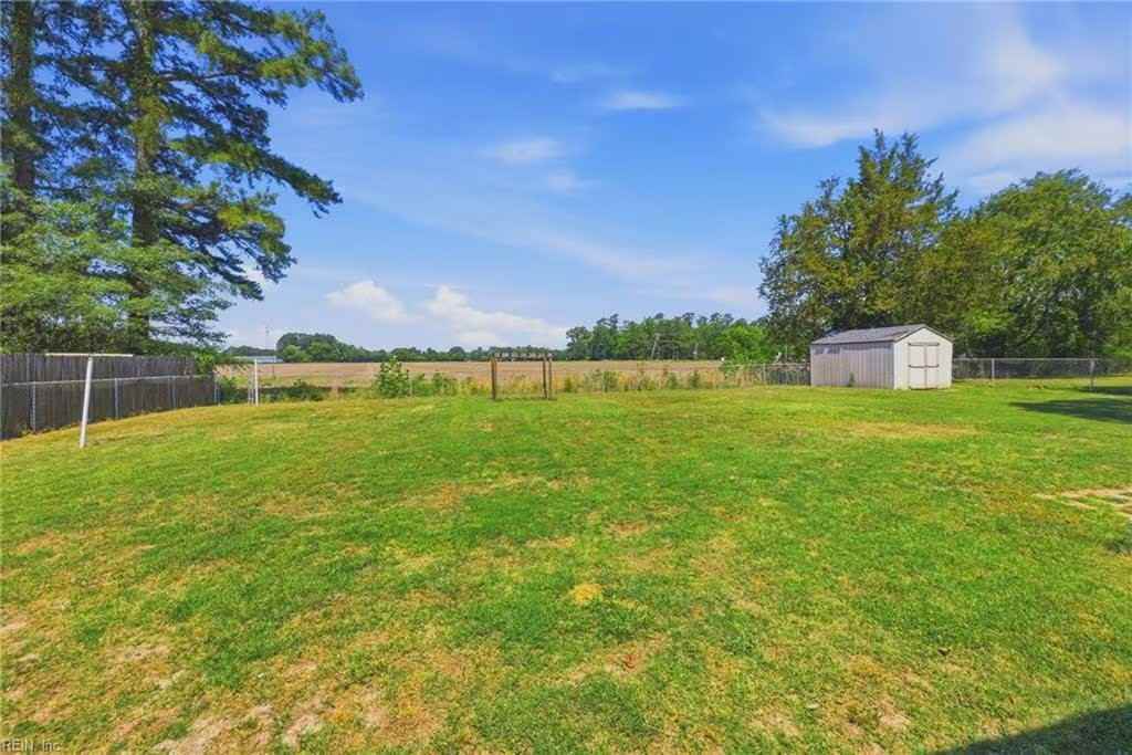3113 Woodlawn Dr - Photo 6 of 8