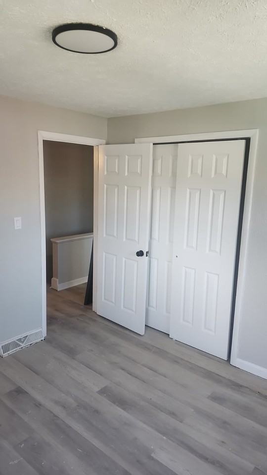 23901 Banbury Cir #K10 - Photo 2 of 4