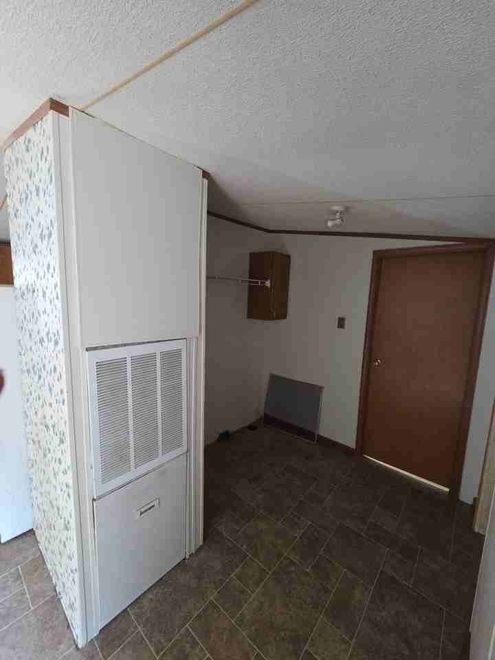 410 Brown St #23 - Photo 5 of 13