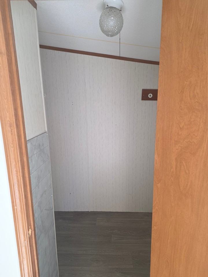 410 Brown St #23 - Photo 7 of 13