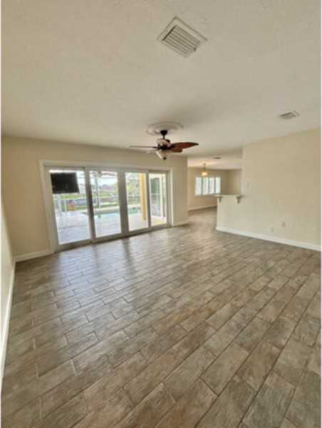 500 Se 16th Ter - Photo 3 of 31