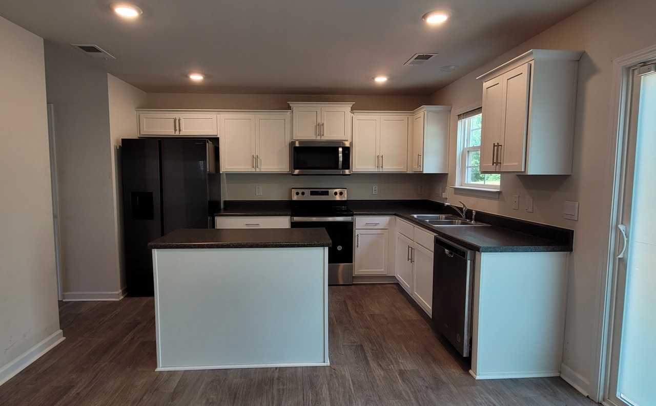 4712 Black Forest Dr #NA - Photo 3 of 7