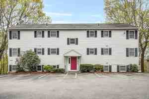featured image of 3 Stockholm St #3B