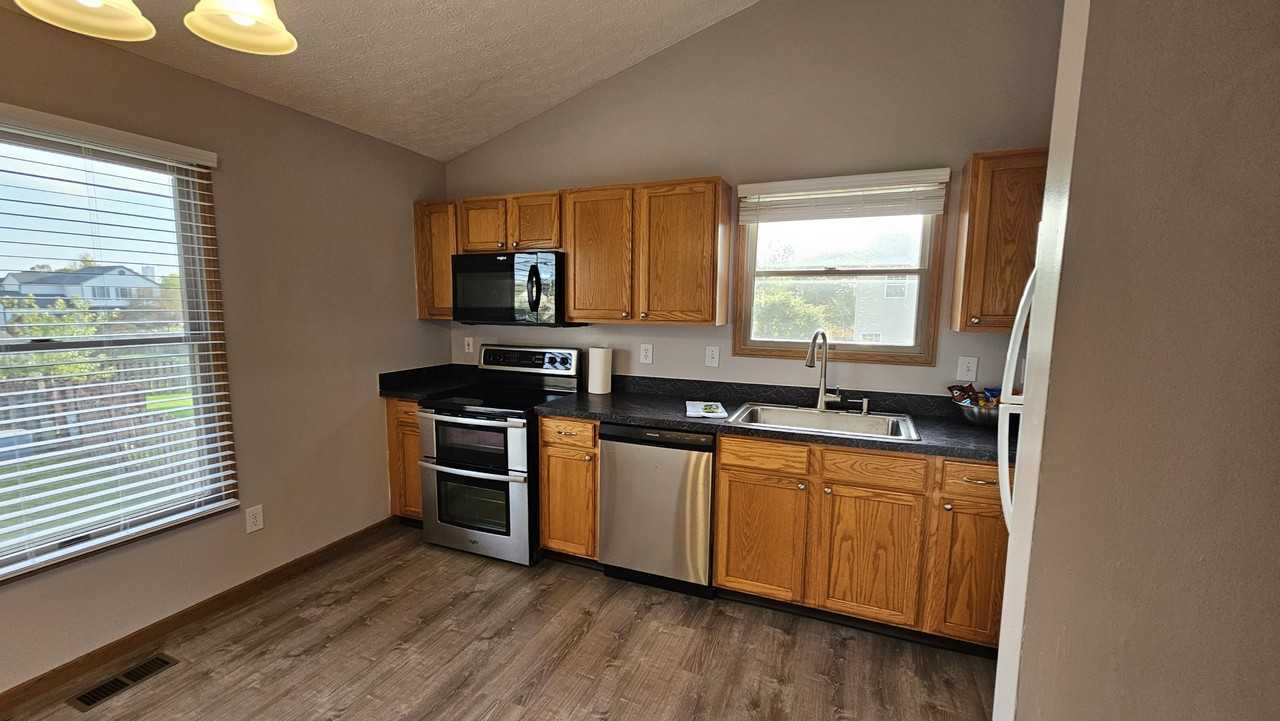 1013 Tarragon Dr #NA - Photo 2 of 19