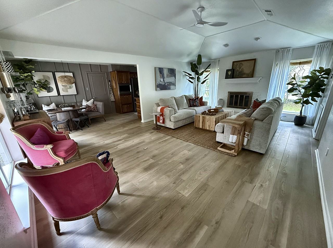 167 Thunderbird Dr #NA - Photo 3 of 24