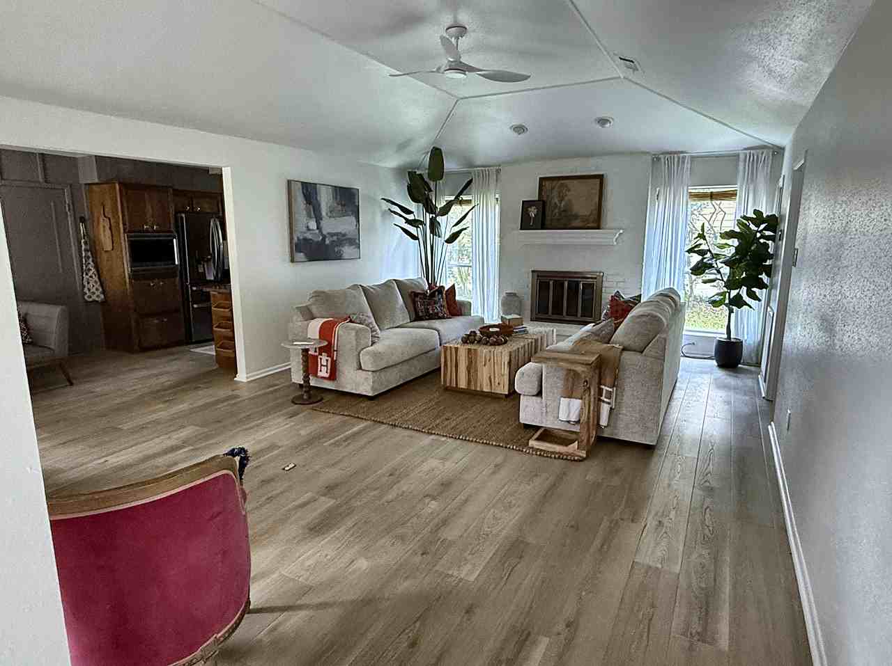 167 Thunderbird Dr #NA - Photo 6 of 24