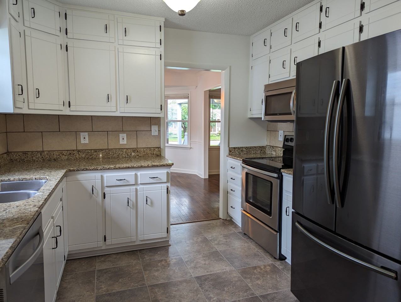 2615 Alabama St Sw #NA - Photo 6 of 22