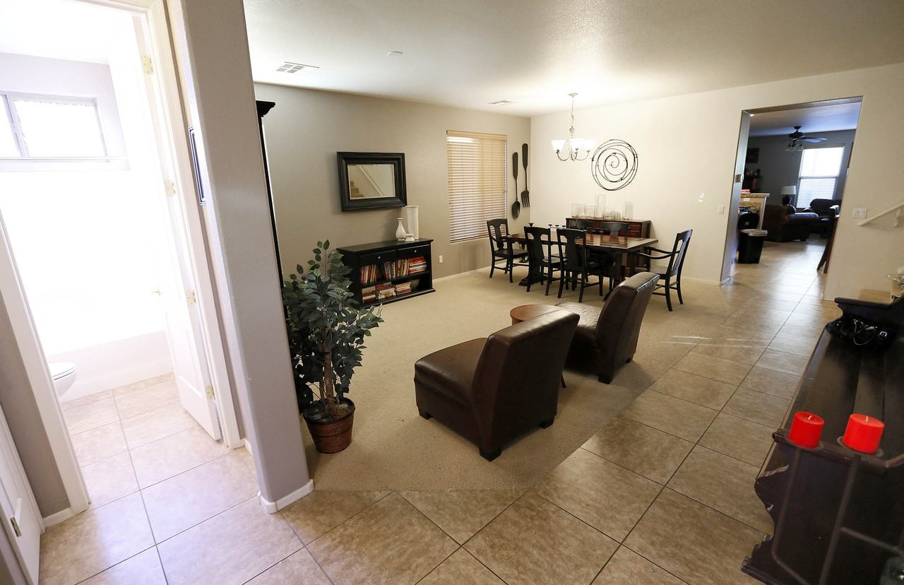 3858 E Morelos St #NA - Photo 5 of 48