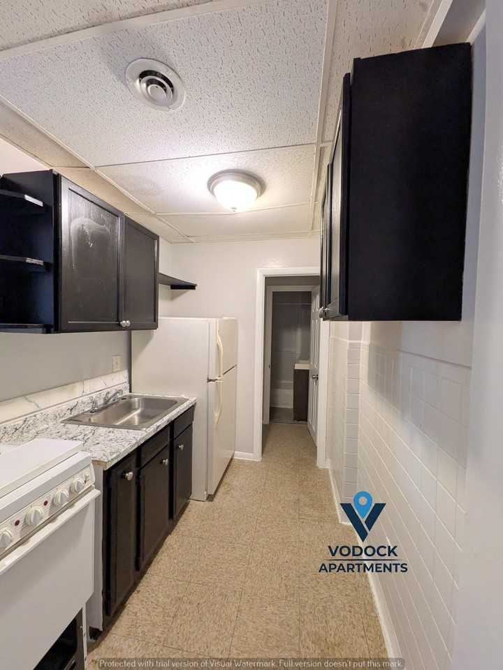 5 Adams St #2A