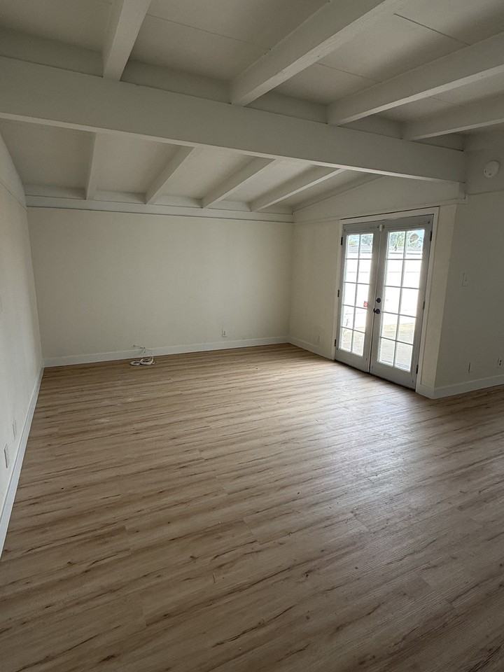 7586 El Prado Way #NA - Photo 4 of 10