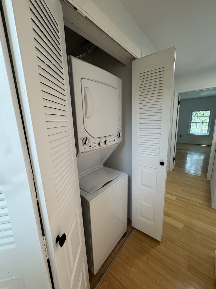 1806 E Fairmount Ave #NA - Photo 5 of 13