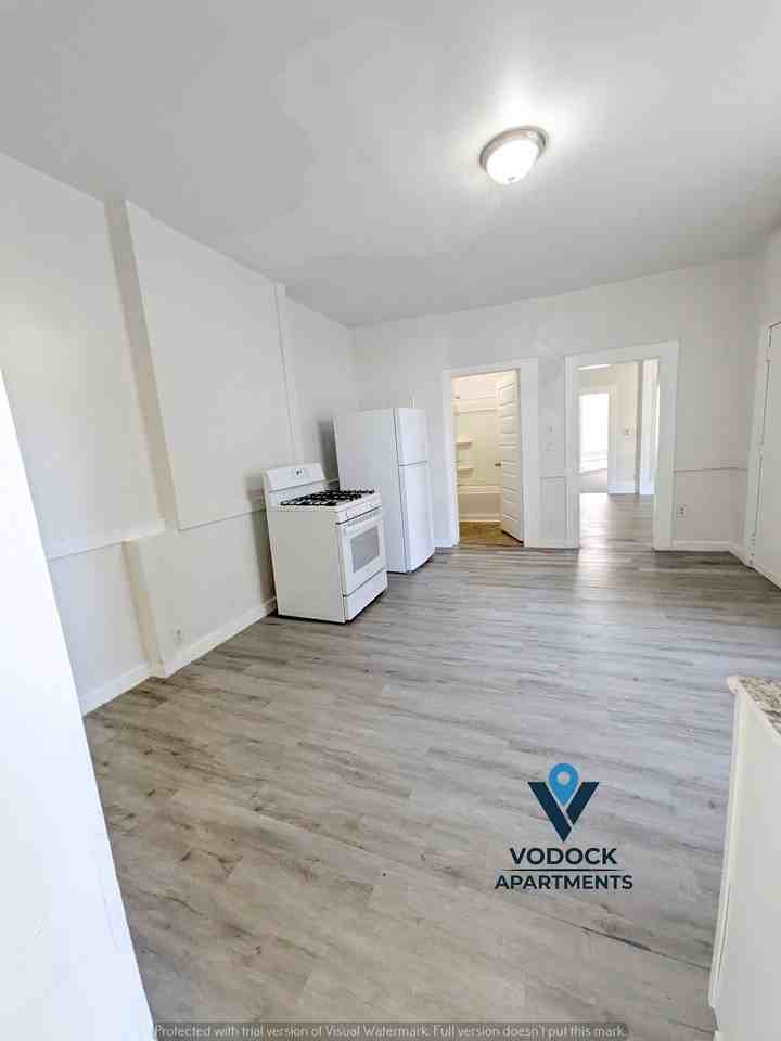 7 Worcester Pl #1 - Photo 4 of 23