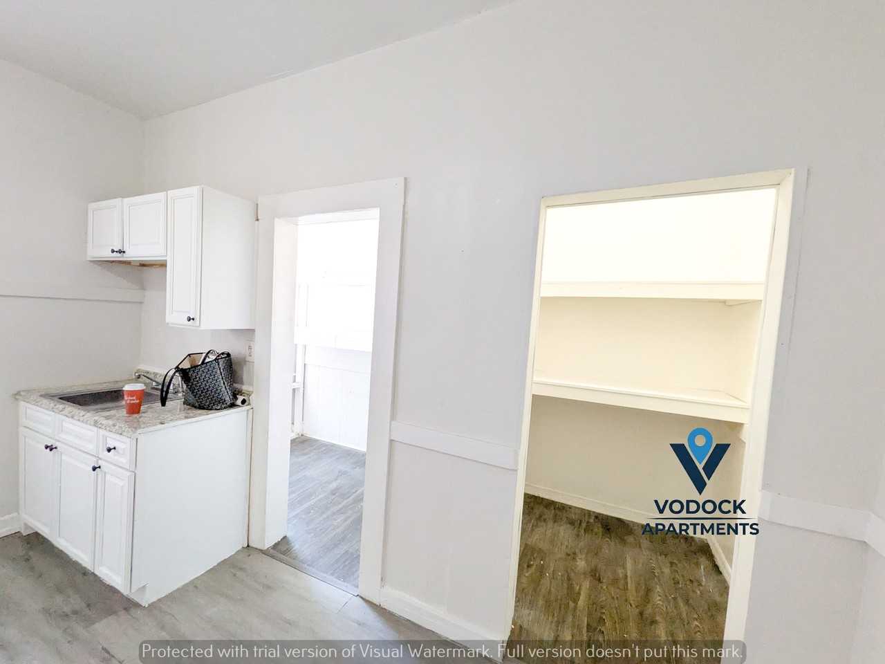 7 Worcester Pl #1 - Photo 5 of 23