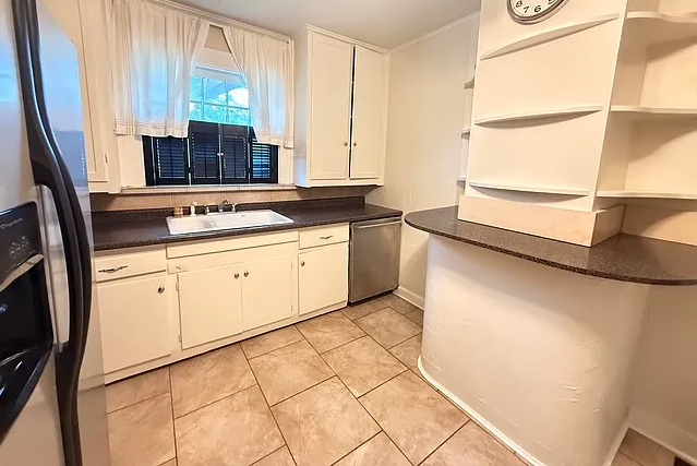 1021 Prospect Ave #NA - Photo 5 of 16