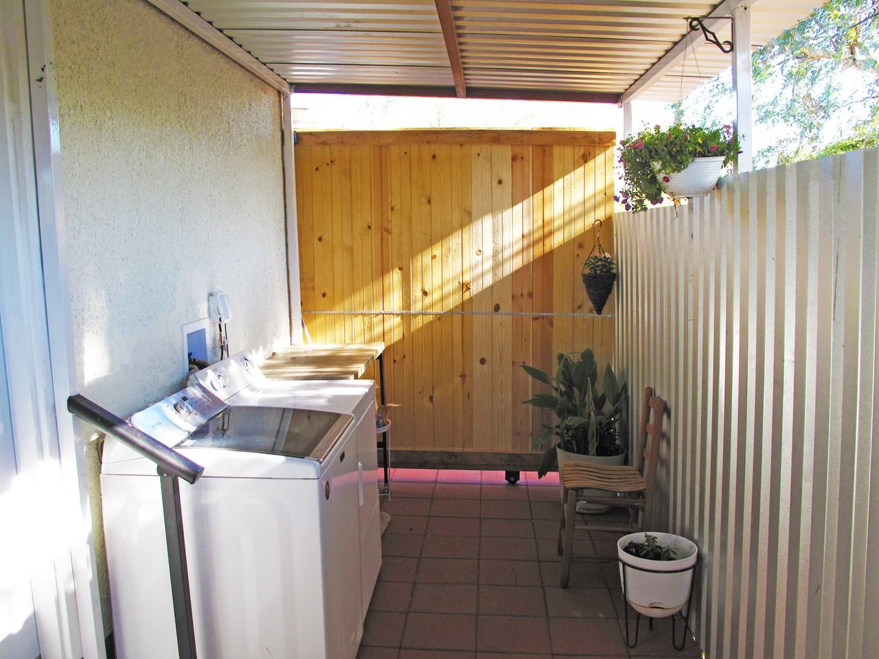 1007 N 9th Ave #NA - Photo 5 of 12