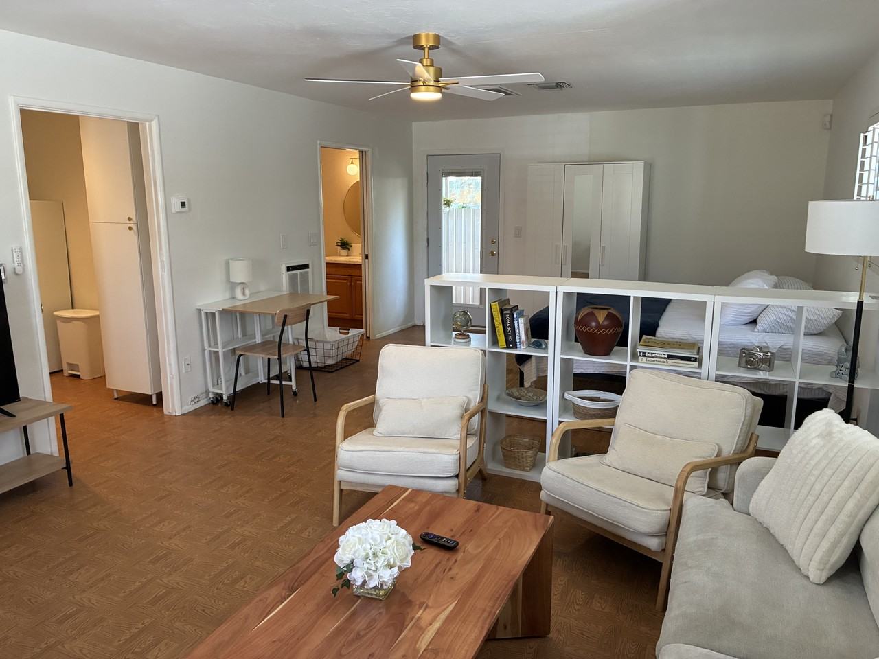 1007 N 9th Ave #NA - Photo 6 of 12