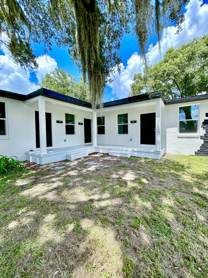 245 E Fort Dade Ave #249