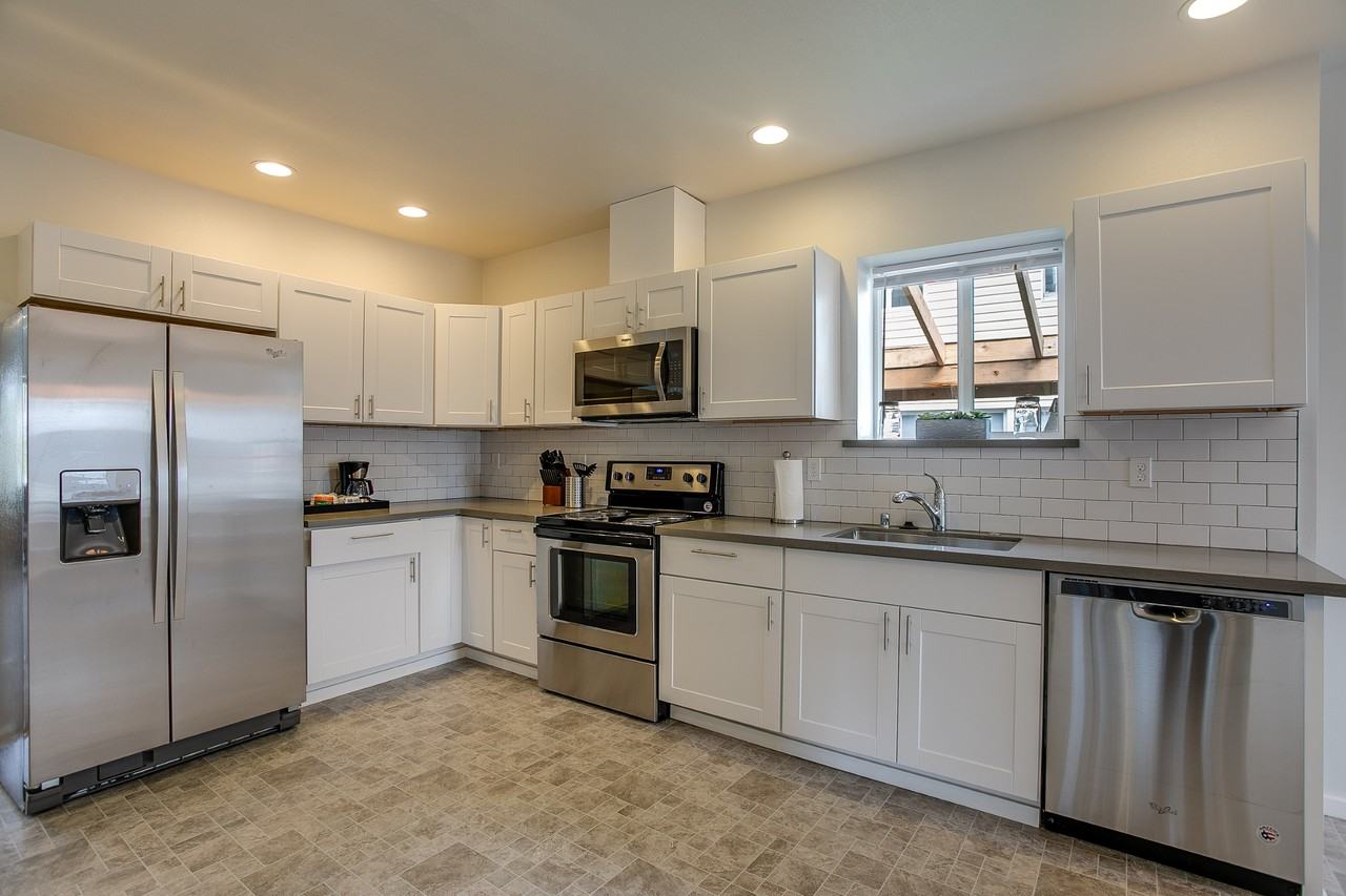 3901 S Angel Pl #B - Photo 5 of 12