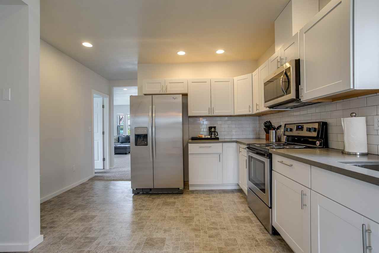 3901 S Angel Pl #B - Photo 6 of 12