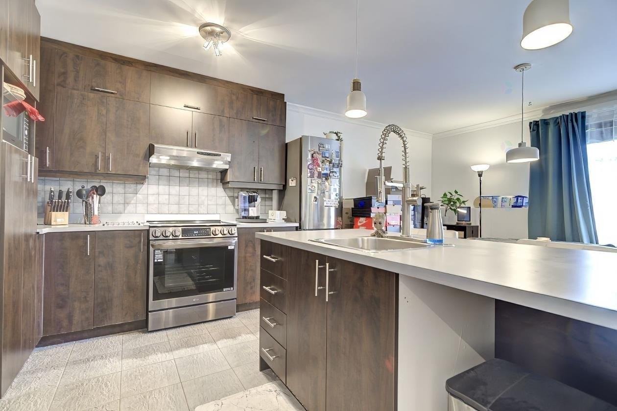 9104 Rue Notre-Dame E - Photo 2 of 15