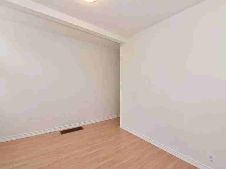 1279 Davenport Rd - Photo 3 of 19