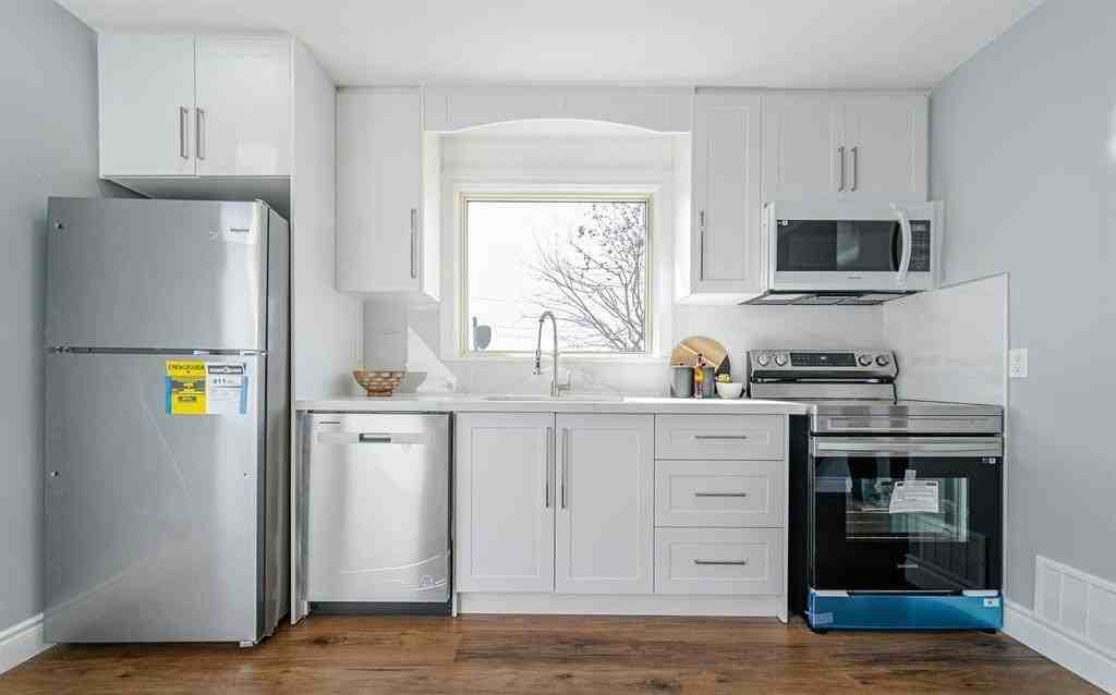 33 Grandview St S - Photo 6 of 14