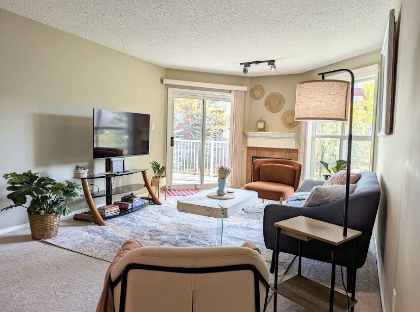 10221 Railtown Estate Apartments - Photo 2 of 27