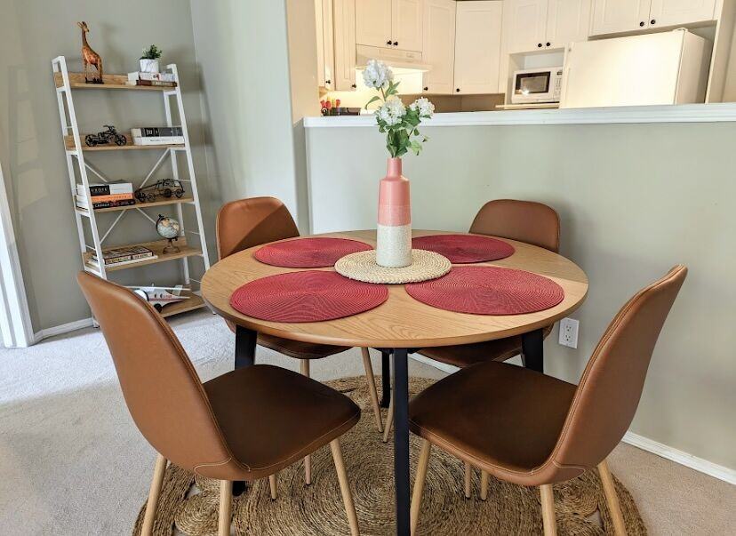 10221 Railtown Estate Apartments - Photo 5 of 27