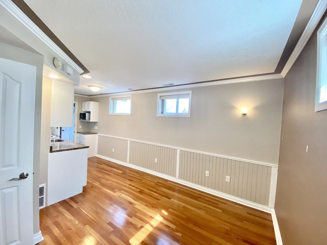 120 43 Ave Nw - Photo 5 of 17