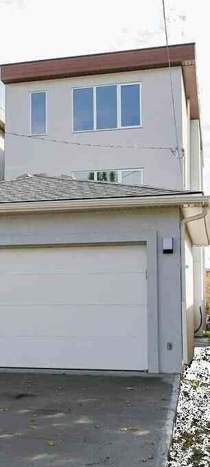11446 71 Ave Nw - Photo 2 of 6