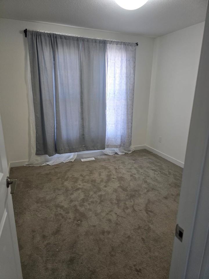 38 Eden Link - Photo 5 of 19