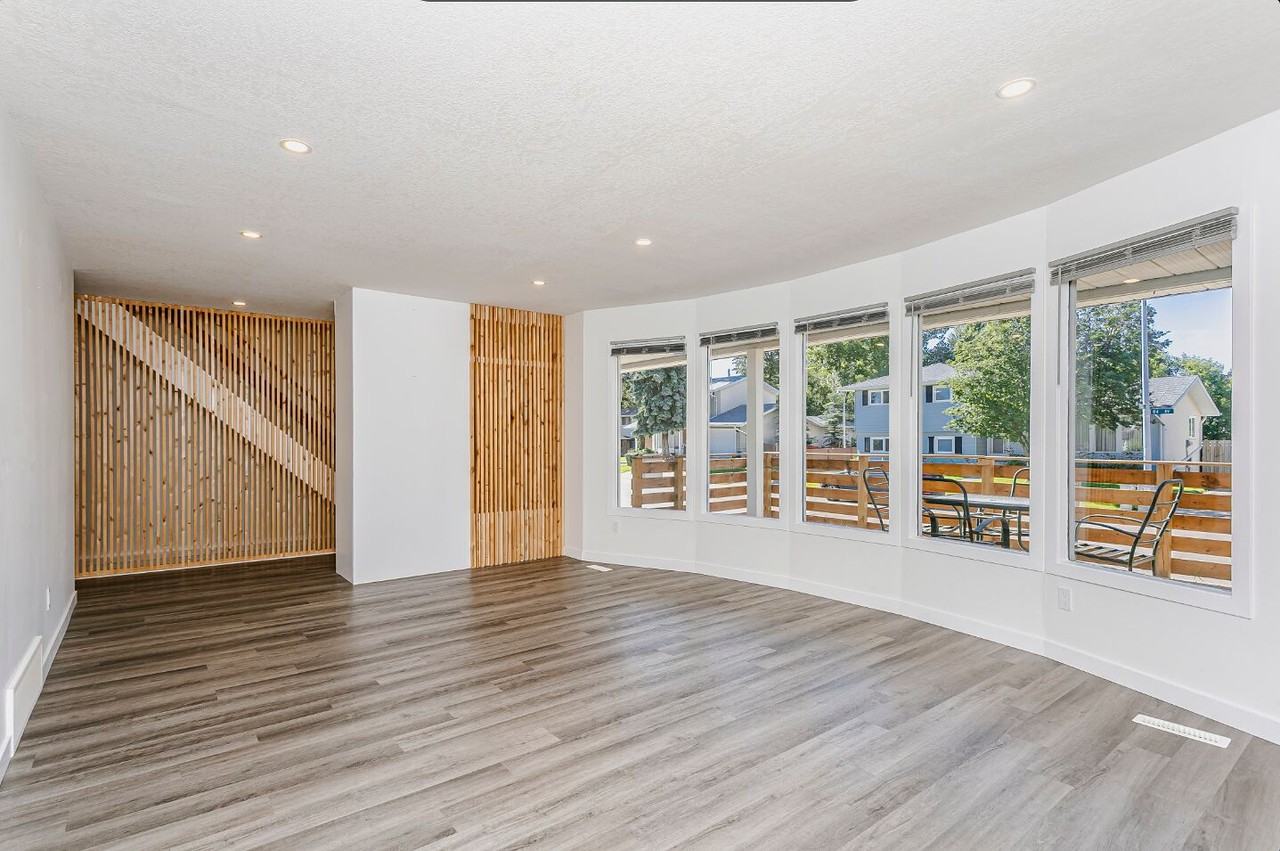 17716 84 Ave Nw - Photo 5 of 23