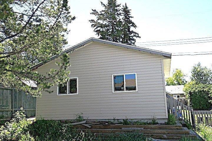 2015 19 Ave - Photo 3 of 8